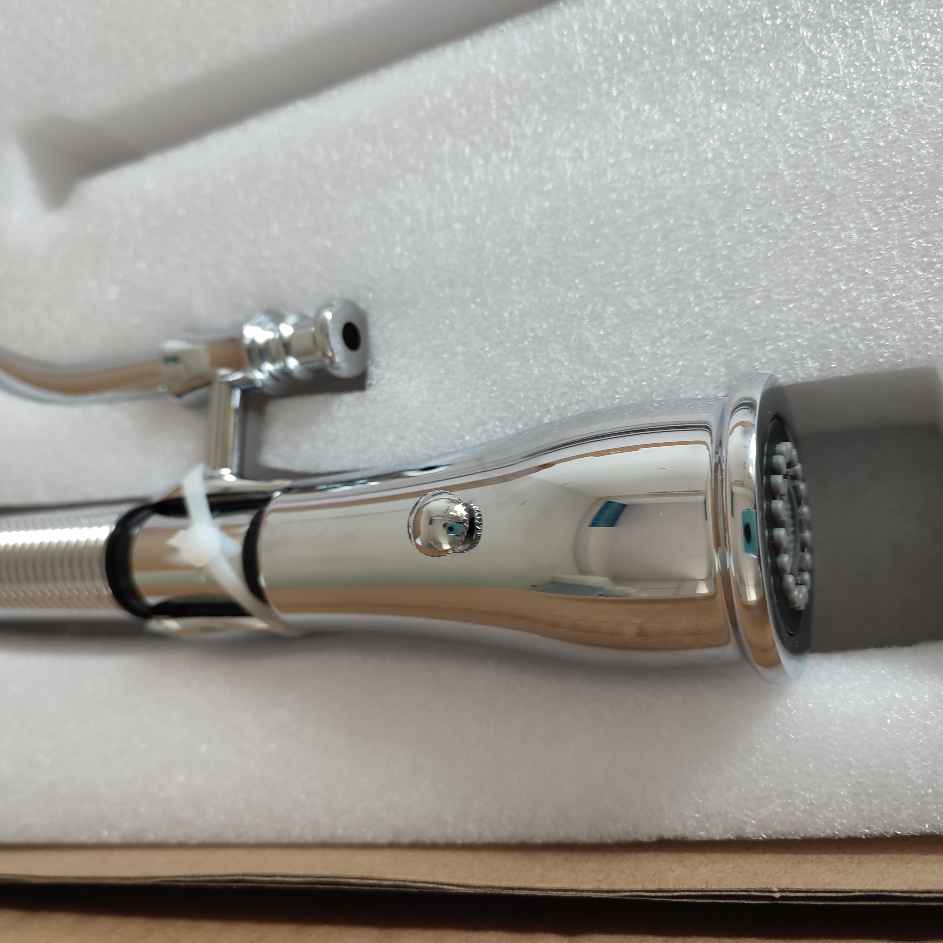 Upgrade dual outlets sliver chrome color family kitchen faucet