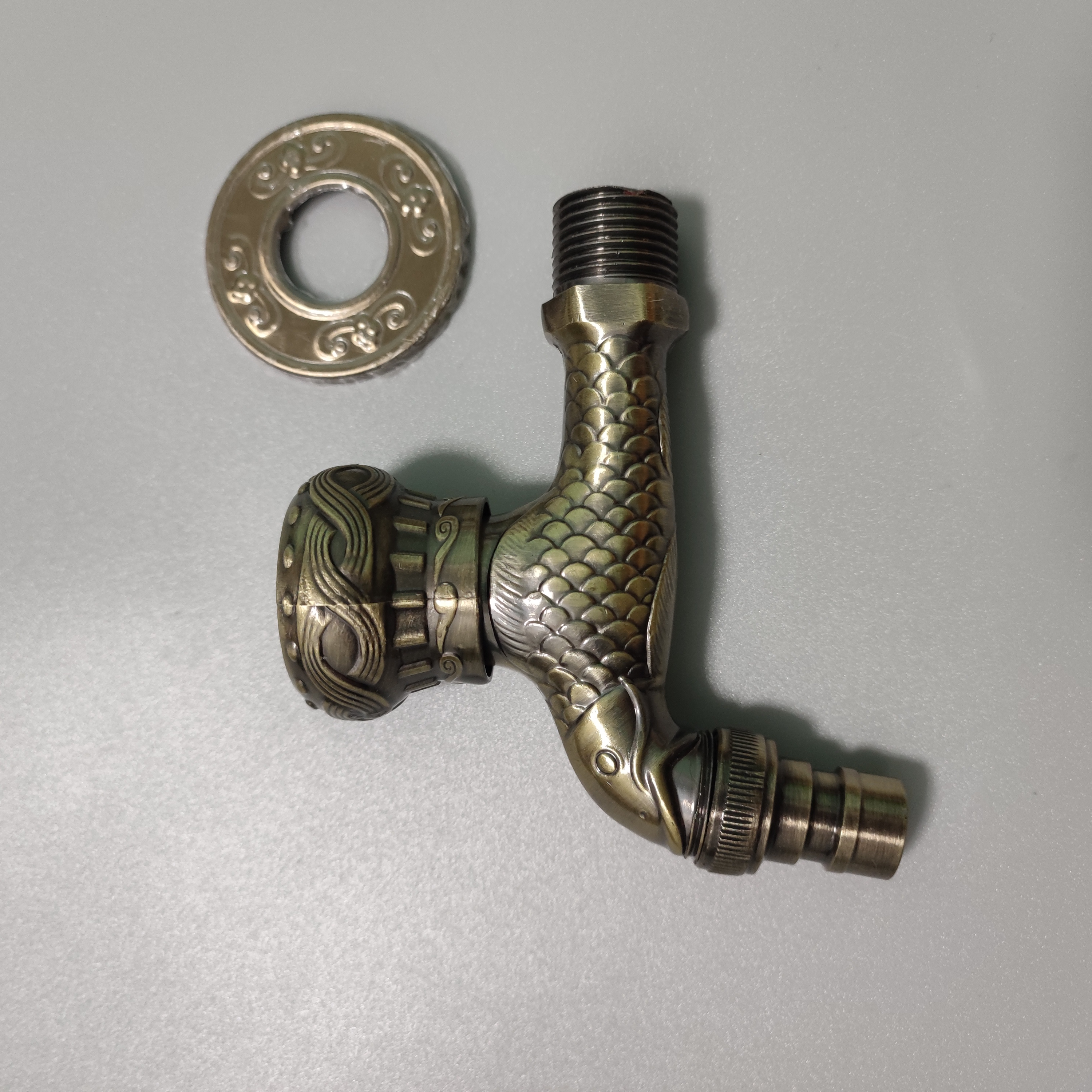 G1/2 fish pattern high quality alloy metal fast on tap garden faucet