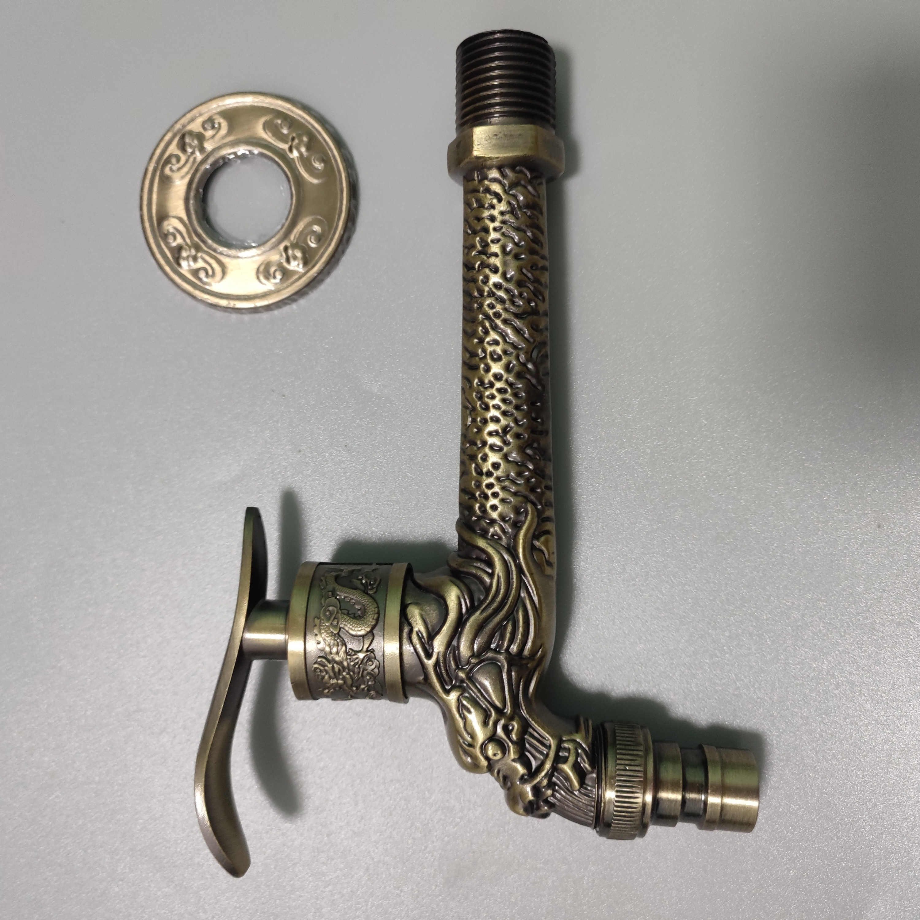 mid-length dragon design basin faucet fast on tap